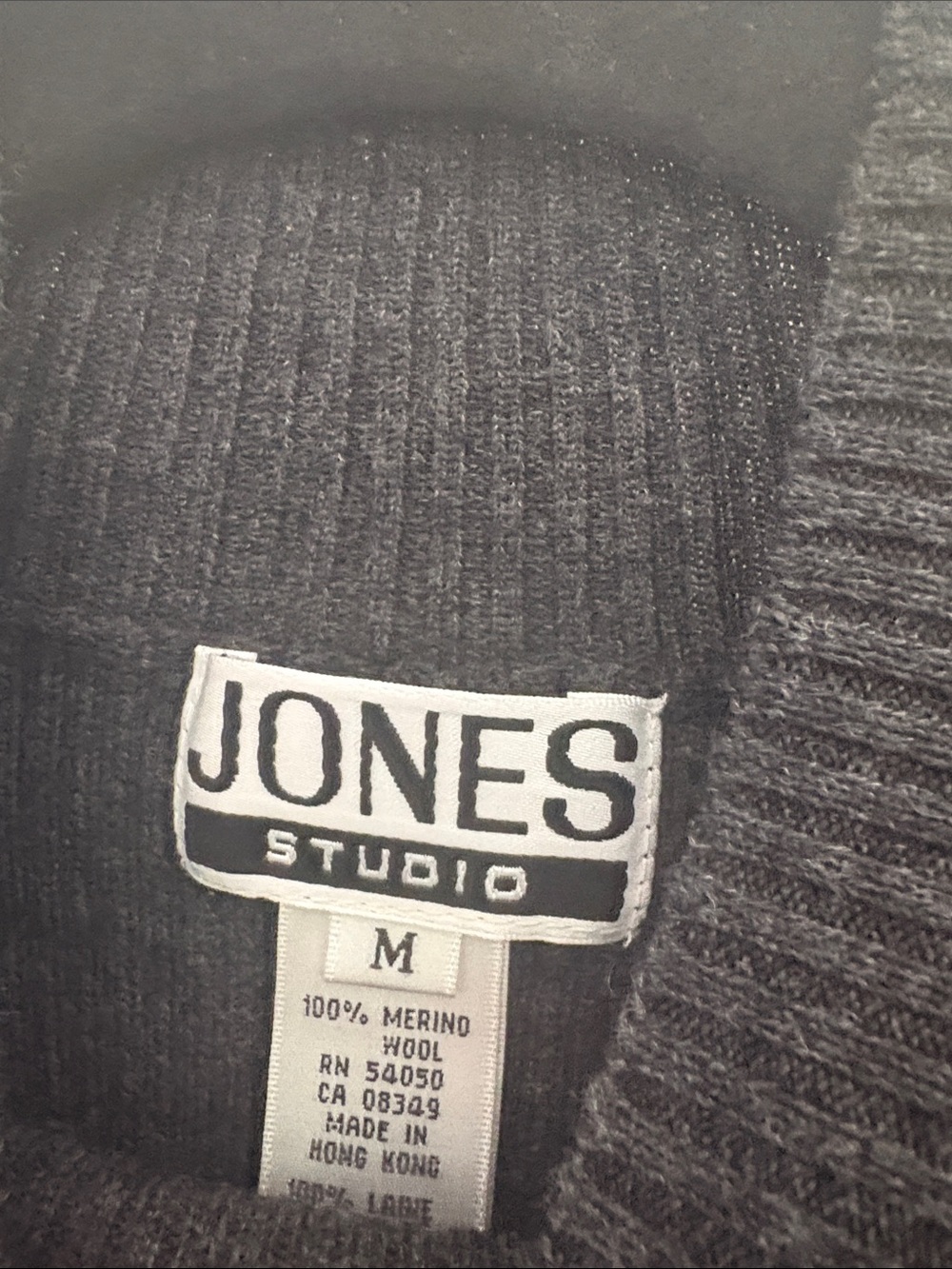 Jones Studio Charcoal Ribbed Knit Top - Picture 2 of 5